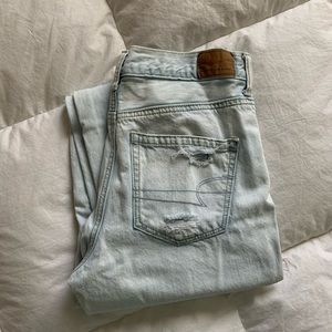 American Eagle Mom Jeans